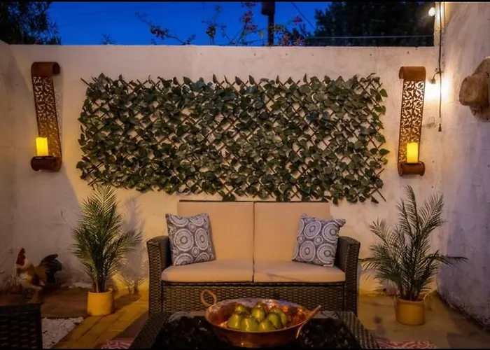 Western Themed Old Town With King Bed And Community Pool * Scottsdale